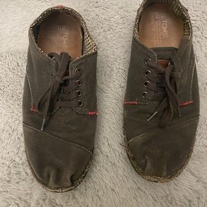 Toms shoes  size 10. Used